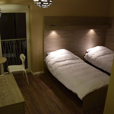 Daka Prenocisce Motel Velika Vas pri Krškem Exterior foto